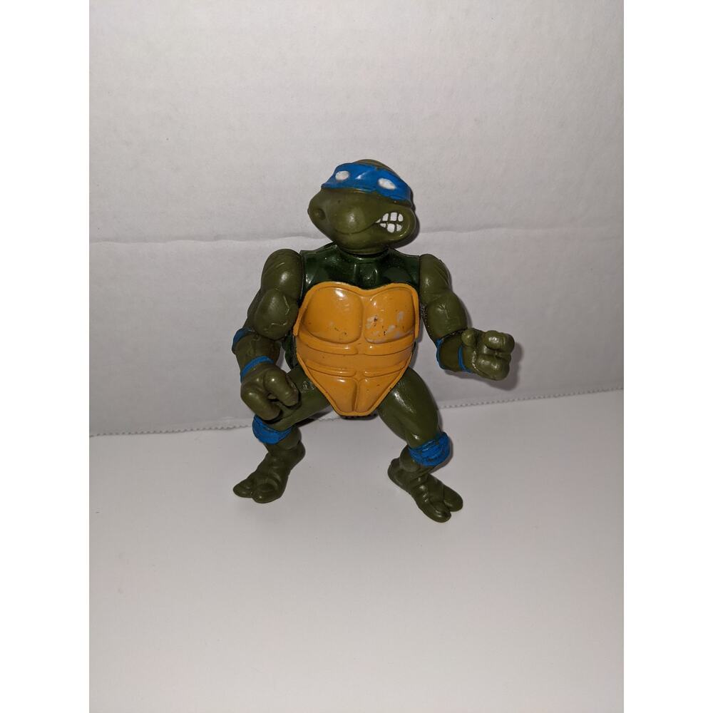 1988 TMNT Teenage Mutant Ninja Turtle Leonardo Action Figure